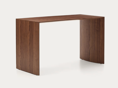 Mesa de escritorio Litto de chapa de nogal