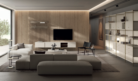 Composición salón MUSS 01 · mueble TV colgado con panelado liso y acanalado y estantes metálicos