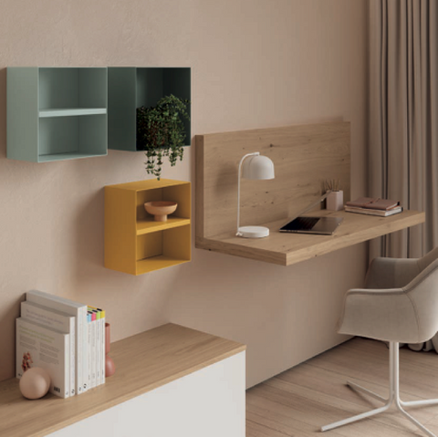 Composición salón MUSS 04 · mueble TV con tarima cubos metálicos y aparador alto