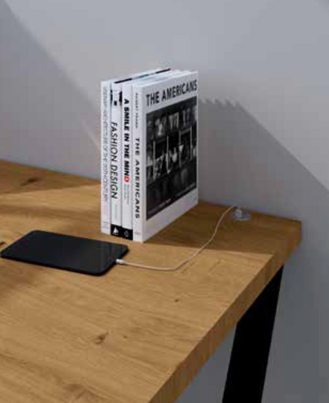 ESCRITORIO TOP CON BASE TUBOCON USB SKEMA-2